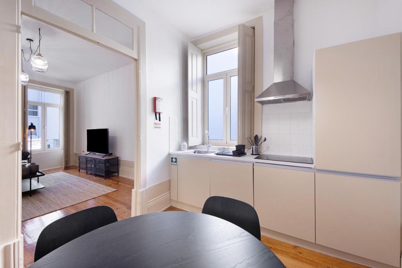 Crooked Floor House - 1St Floor Apartment Porto Exterior photo